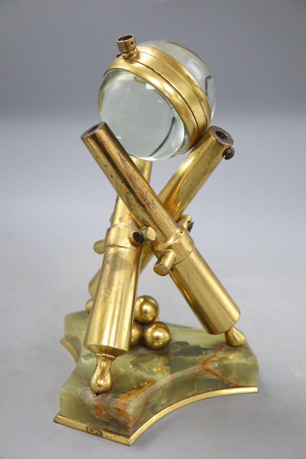 A novelty cannon and cannon ball timepiece, height 22cm